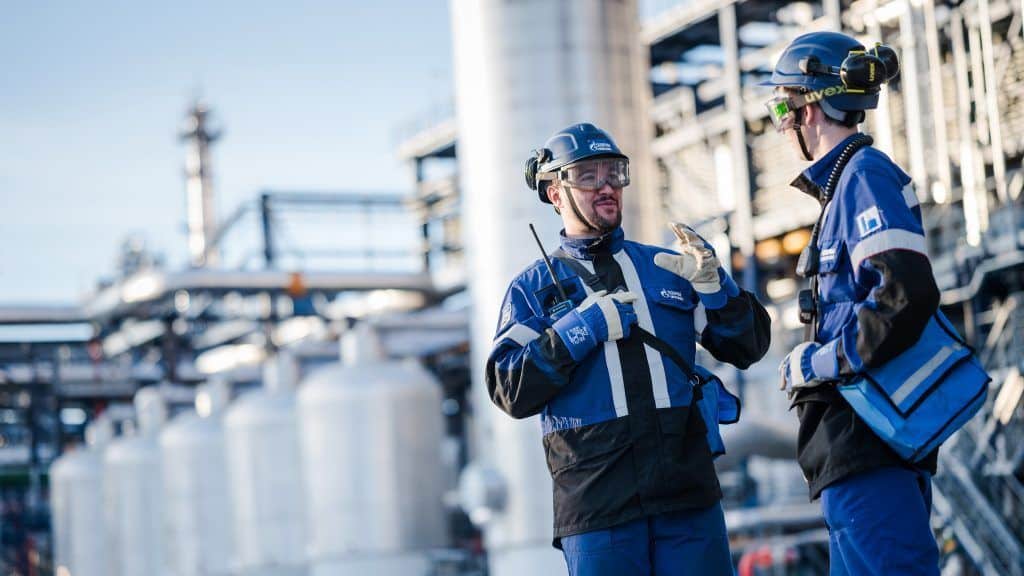 Сотрудники &laquo;Газпром нефти&raquo;