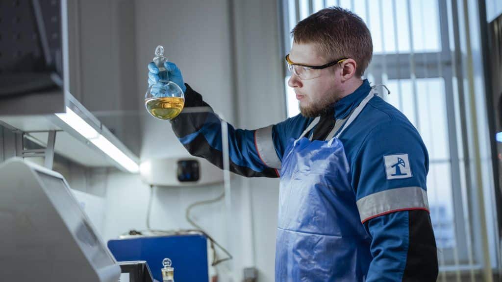 Лаборатория - Арктическая нефть