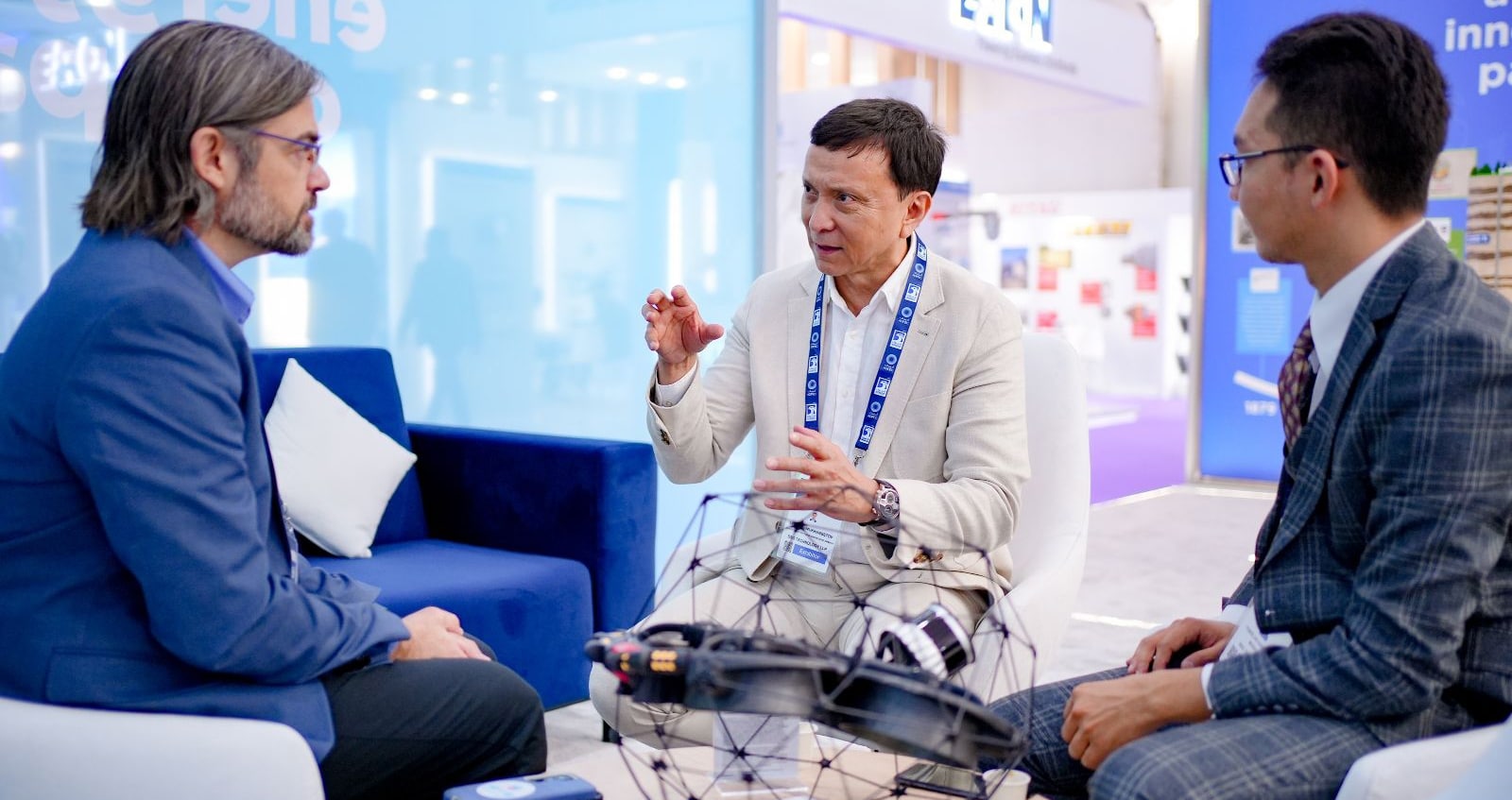 Фото с сайта adipec.com