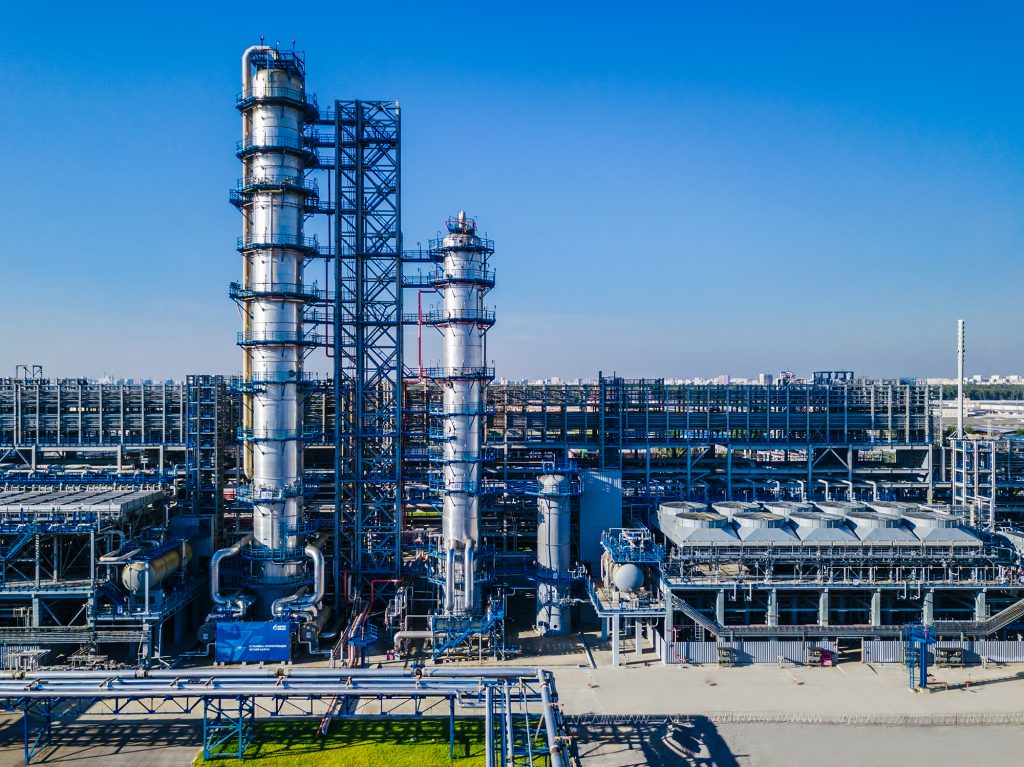 Ректификационные колонны Московского нефтеперерабатывающего завода Ректификационные колонны Московского нефтеперерабатывающего завода