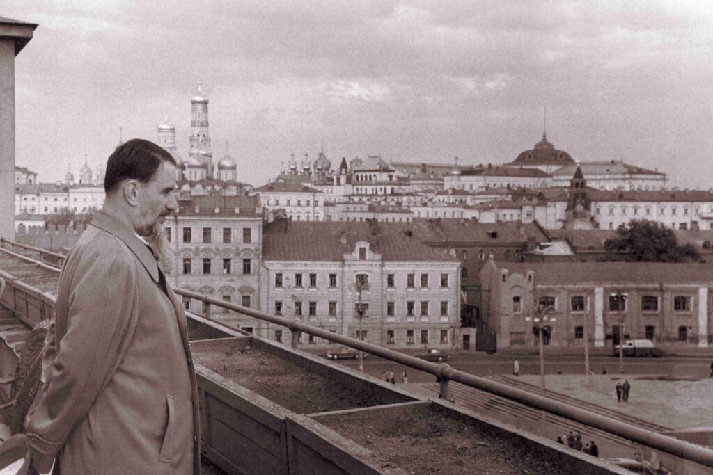 Основоположник идеи использования энергии мирного атома, физик Игорь Курчатов