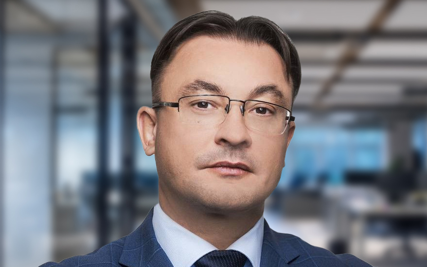Анатолий Скоромец