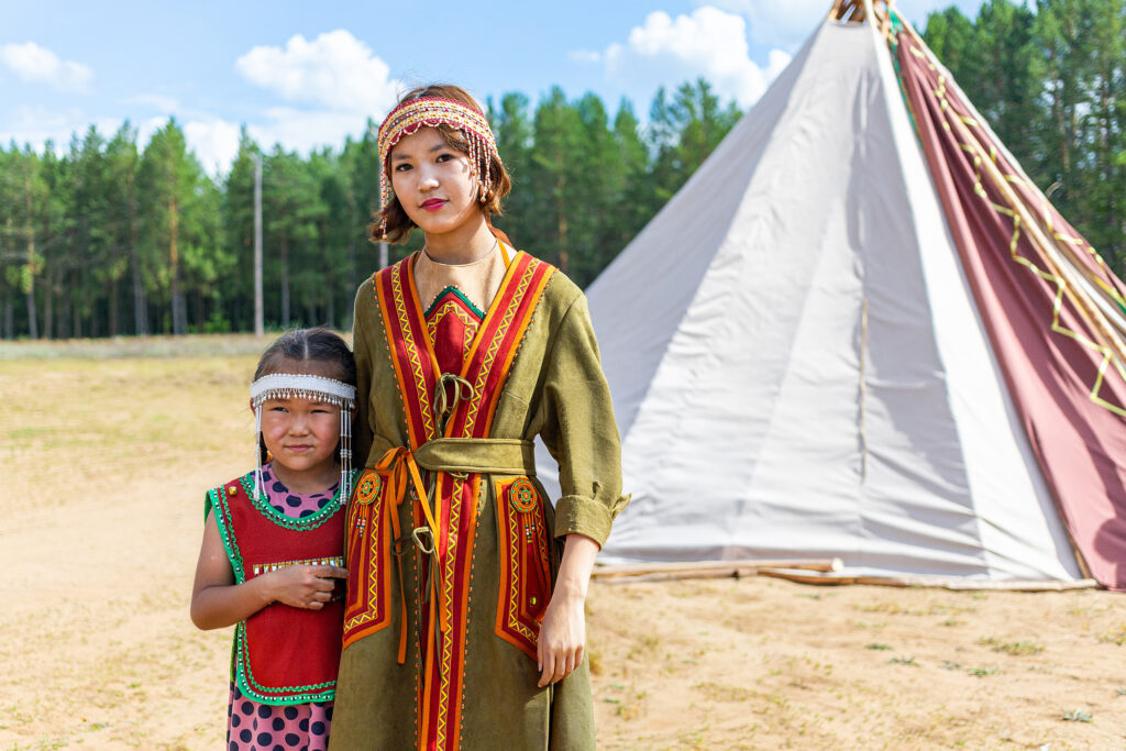 Жители Ербогачена на празднике Икэнипкэ