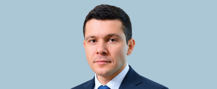 Антон Алиханов